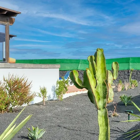 Casa Fatmar Montana Roja-piscina Privada * Playa Blanca (Lanzarote)