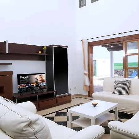 Casa Fatmar Montana Roja-piscina Privada * Playa Blanca (Lanzarote)