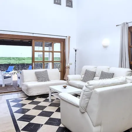 Casa Fatmar Montana Roja-piscina Privada Holiday home *