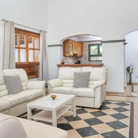 Casa Fatmar Montana Roja-piscina Privada Playa Blanca (Lanzarote)